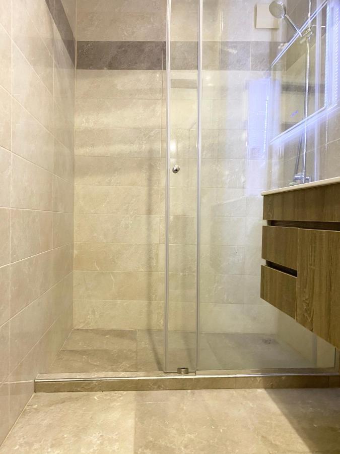 Central Apartment Plovdiv Bagian luar foto