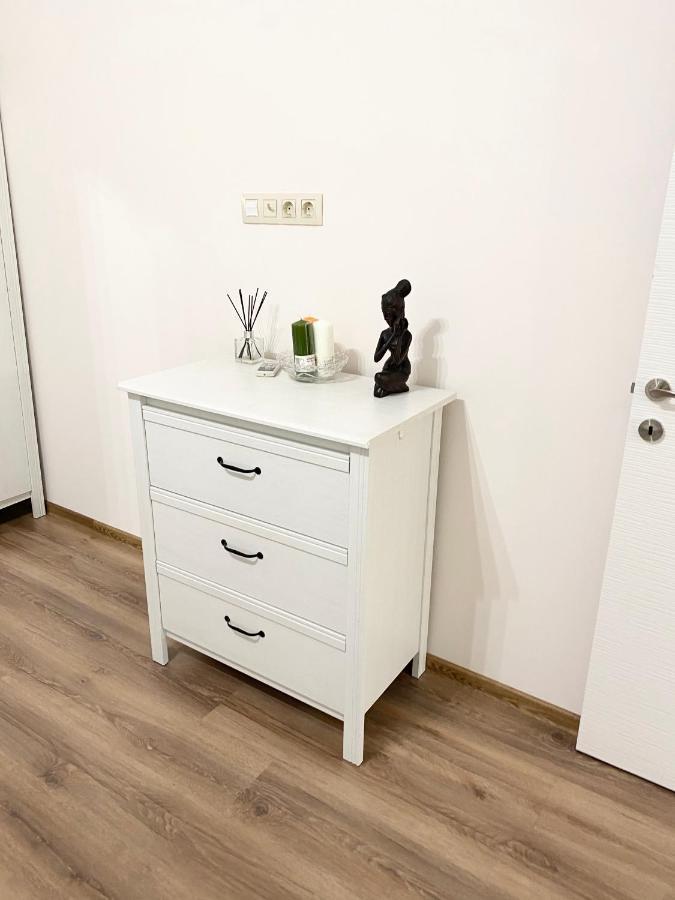 Central Apartment Plovdiv Bagian luar foto