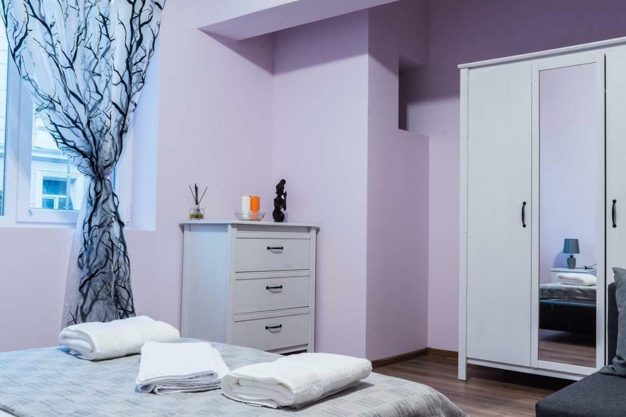 Central Apartment Plovdiv Bagian luar foto